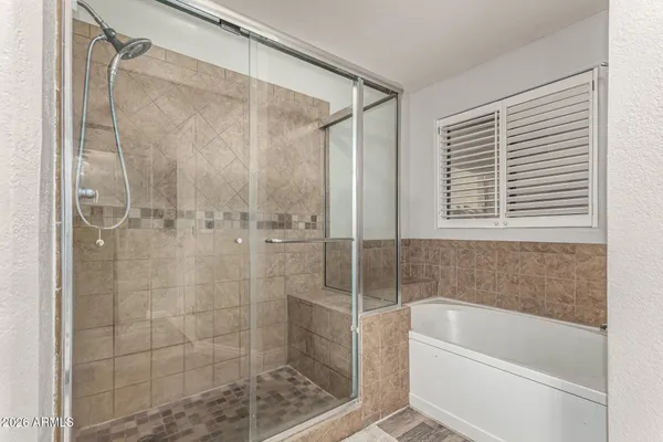 $559,900 | 567 West Spur Avenue, Gilbert, AZ 85233