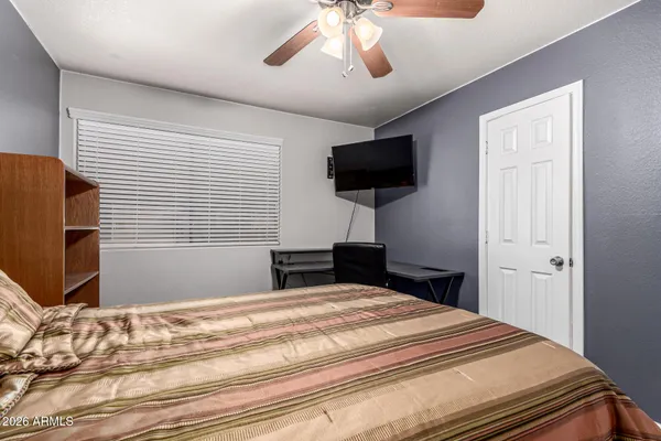 $565,000 | 567 West Spur Avenue, Gilbert, AZ 85233