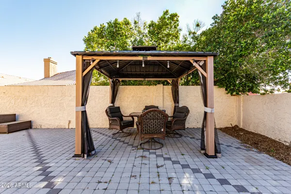 $559,900 | 567 West Spur Avenue, Gilbert, AZ 85233