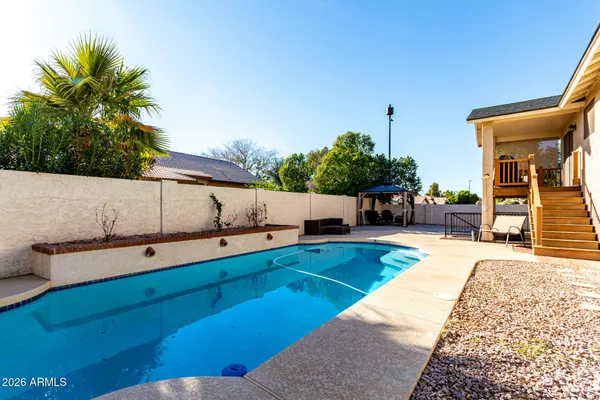 $565,000 | 567 West Spur Avenue, Gilbert, AZ 85233