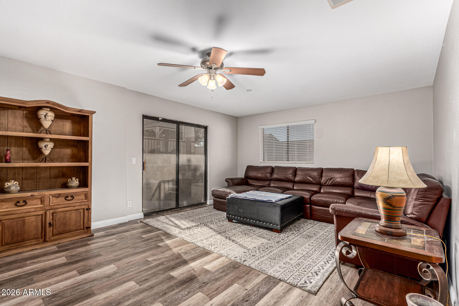 567 West Spur Avenue Gilbert, AZ 85233 - Photo 4 of 42 a living room with furniture