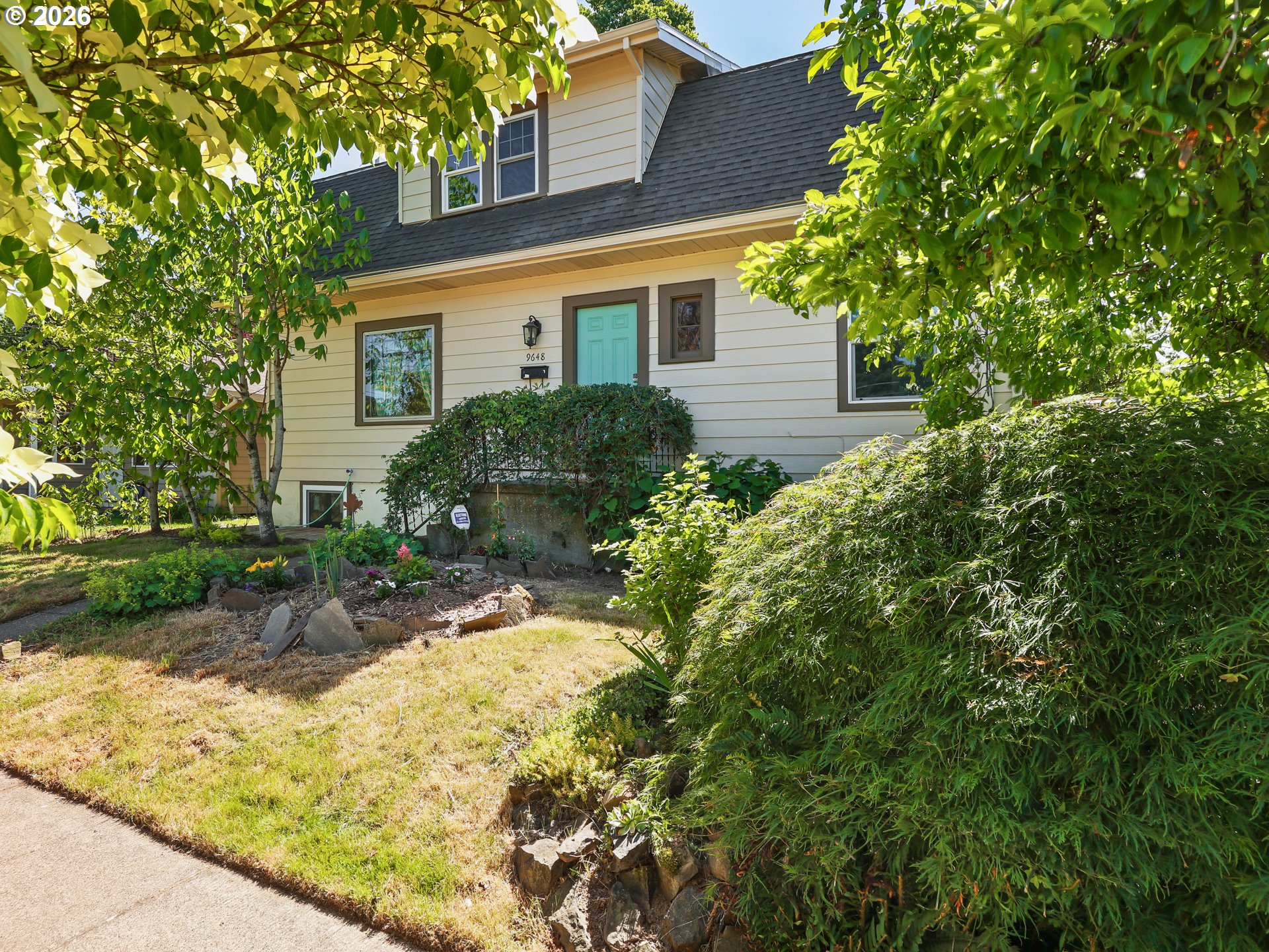 9648 North Central Street Portland, OR 97203 - Photo 2 of 36