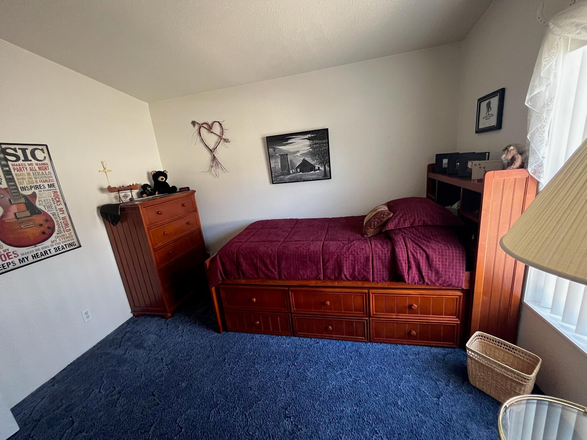 92 South T Street Lakeview, OR 97630 - Photo 22 of 33 3rd bedroom
