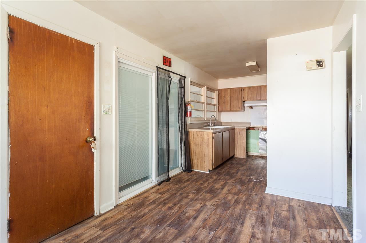 933 Friar Tuck Road Raleigh, NC 27610 - Photo 11 of 28