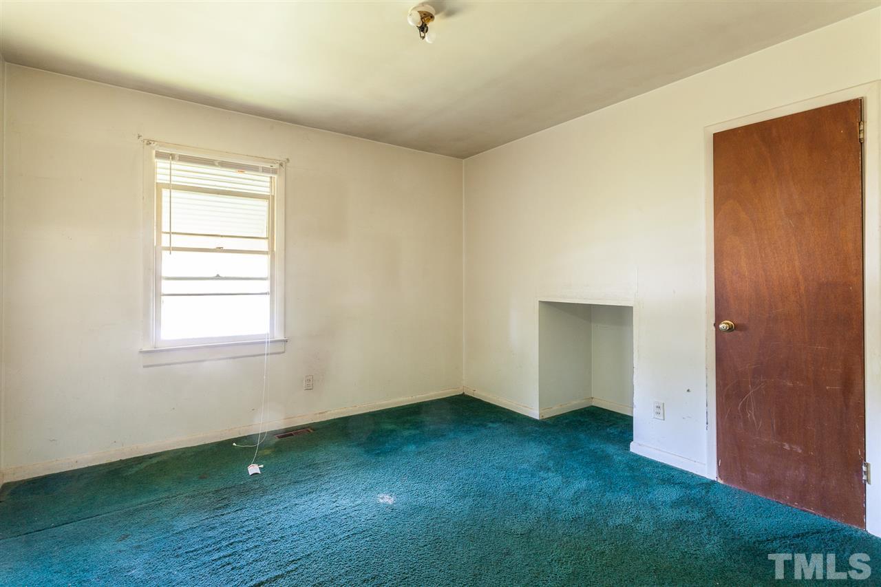 933 Friar Tuck Road Raleigh, NC 27610 - Photo 14 of 28
