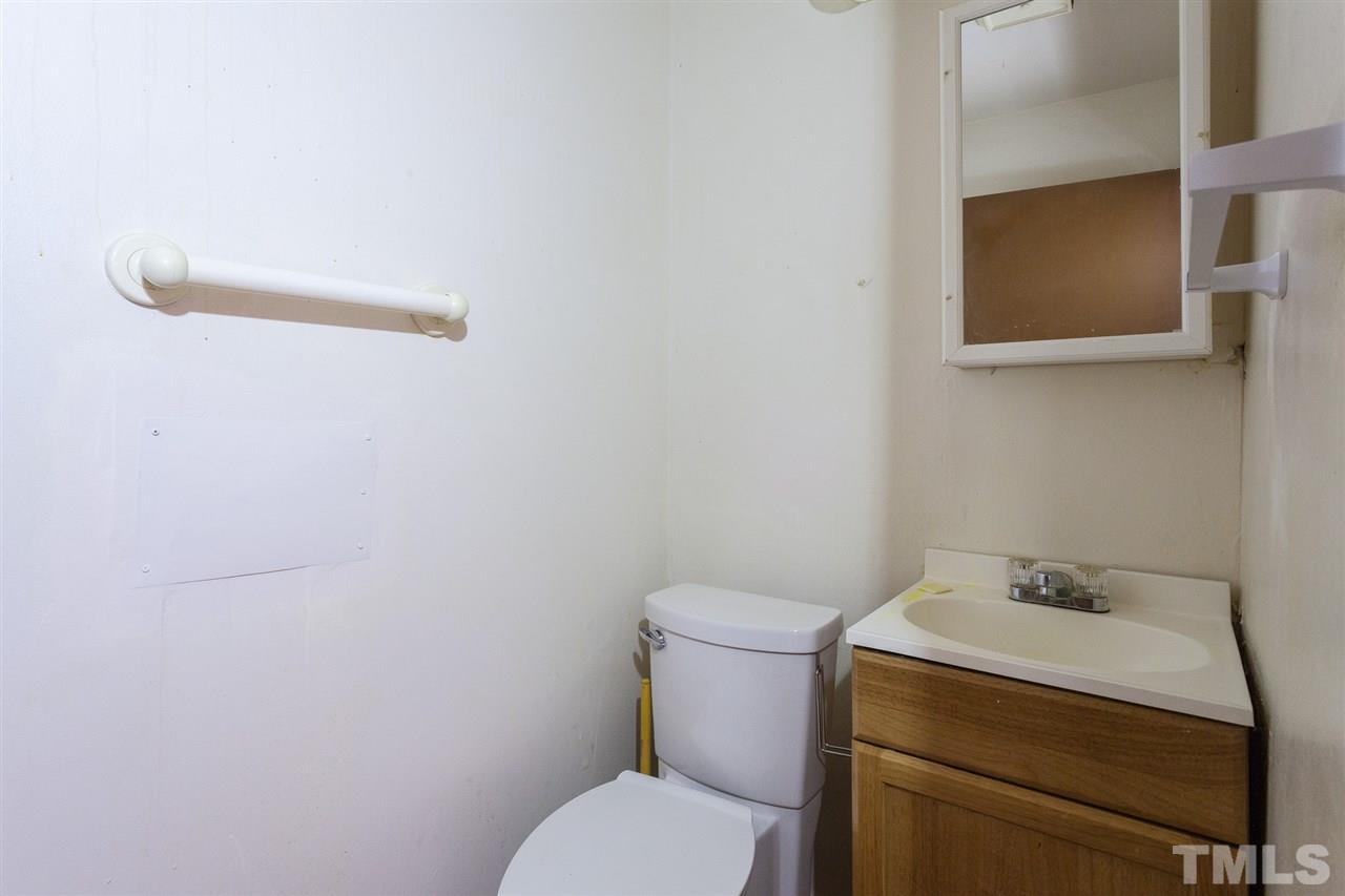 933 Friar Tuck Road Raleigh, NC 27610 - Photo 19 of 28