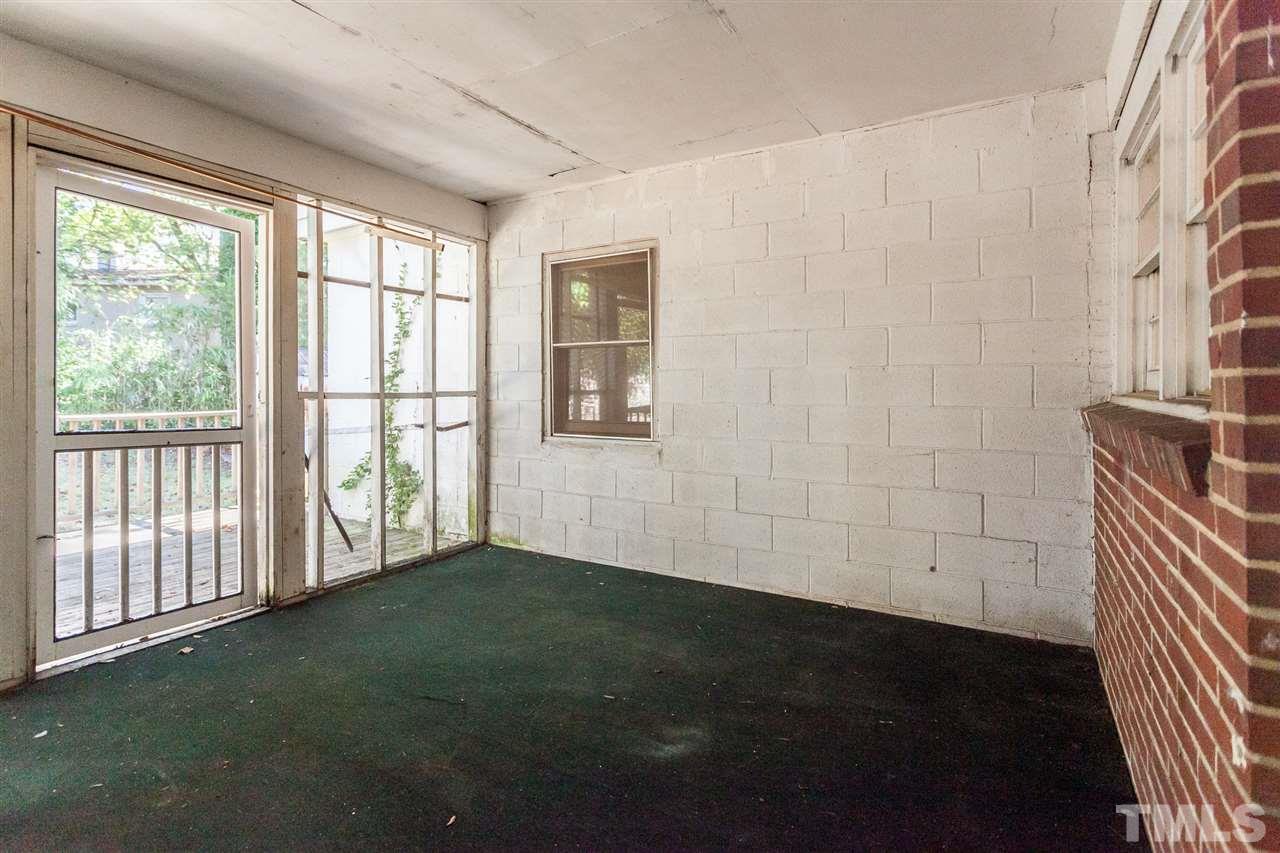933 Friar Tuck Road Raleigh, NC 27610 - Photo 24 of 28