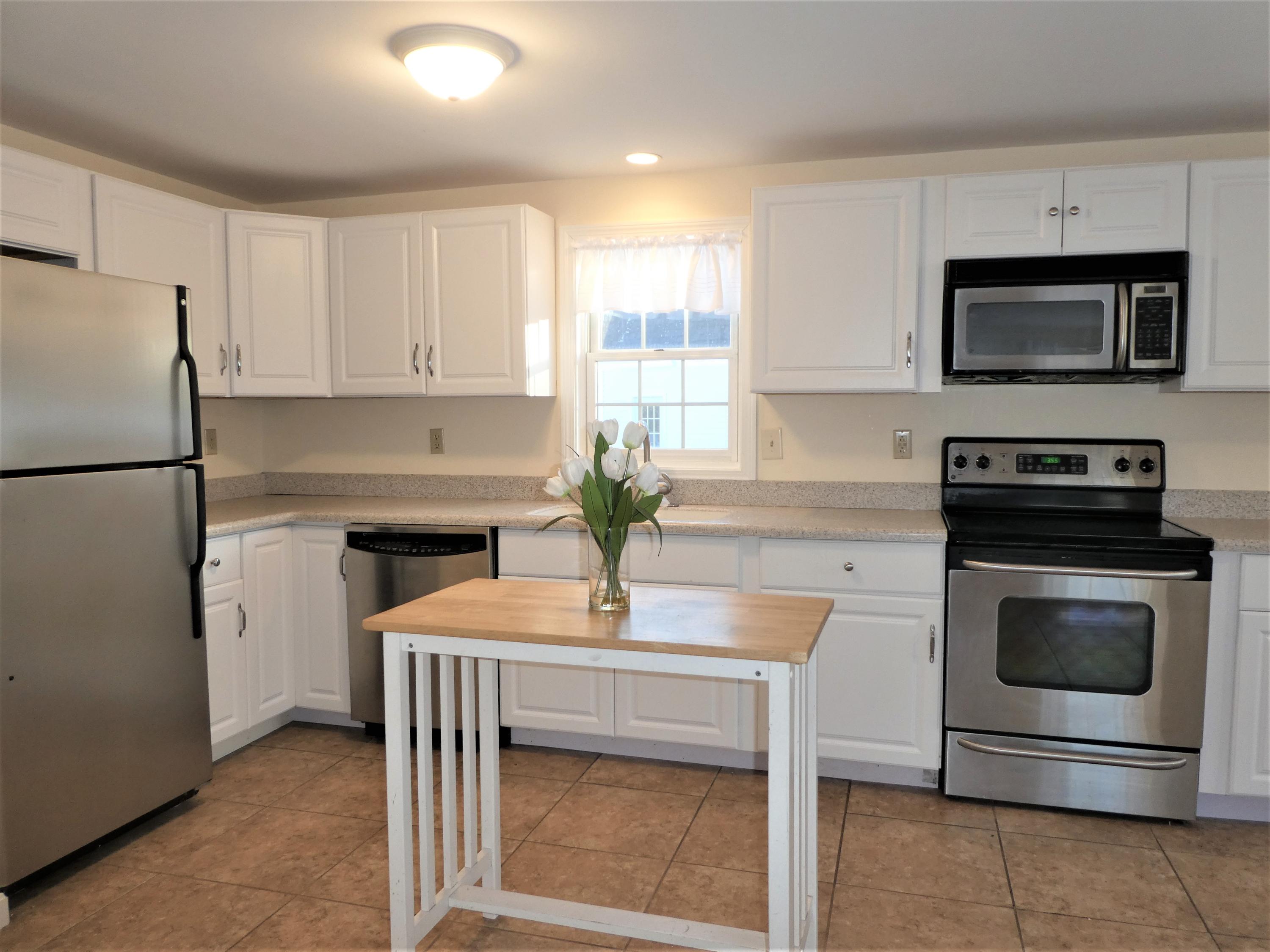 2 Christopher Road Gorham, ME 04038 - Photo 18 of 37 View of Kitchen
