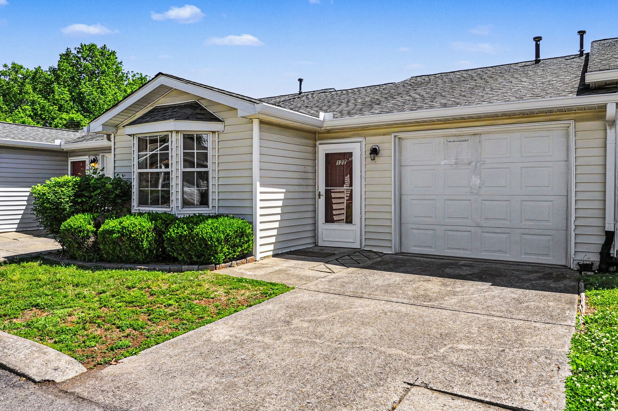 122 Pepper Grove Drive Springfield, TN 37172 - Photo 2 of 15