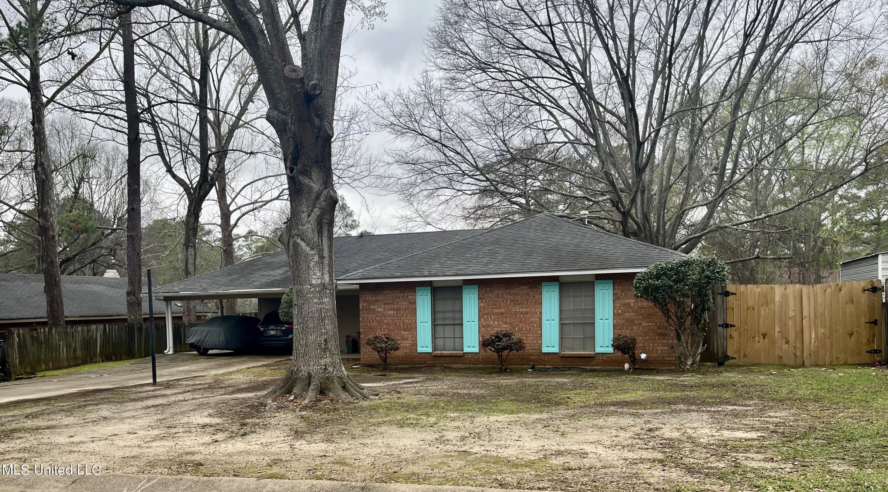 518 Sycamore Circle Ridgeland, MS 39157 - Photo 3 of 3 518 Sycamore