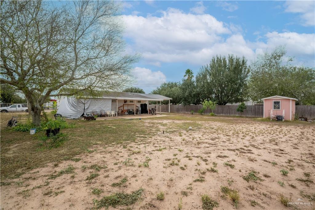 1513 Thompson Road Mission, TX 78573 - Photo 9 of 33