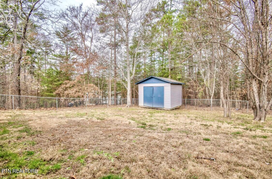 7645 Hunters Ridge Way Knoxville, TN 37914 - Photo 17 of 22 Storage Shed