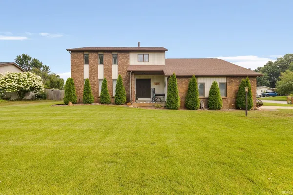 $395,000 | 11923 Bergamot Drive, Granger, IN 46530
