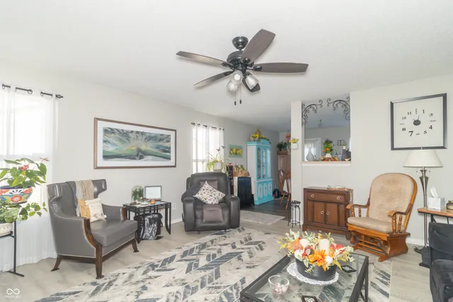 $229,977 | 765 Indigo Court, Greenfield, IN 46140