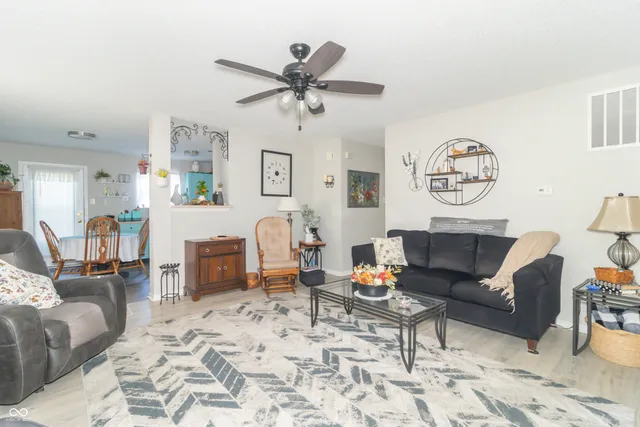 $229,977 | 765 Indigo Court, Greenfield, IN 46140