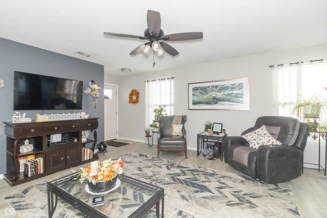 $229,977 | 765 Indigo Court, Greenfield, IN 46140