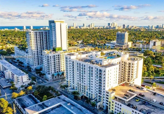 $2,250 | 1830 Radius Drive, Unit 517, Hollywood, FL 33020