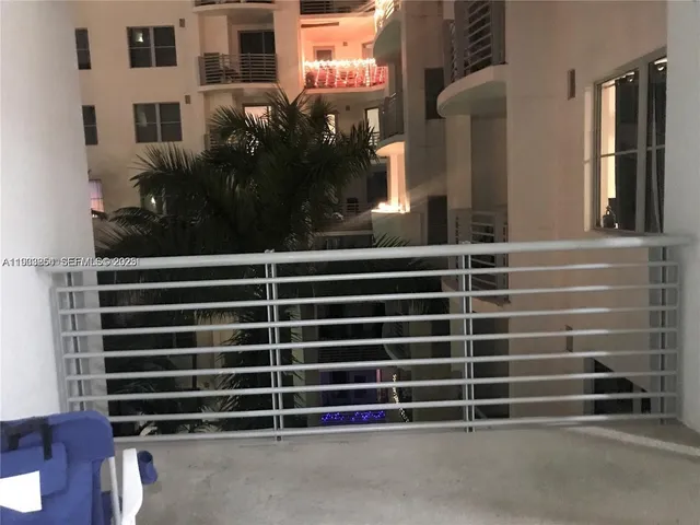 $2,250 | 1830 Radius Drive, Unit 517, Hollywood, FL 33020