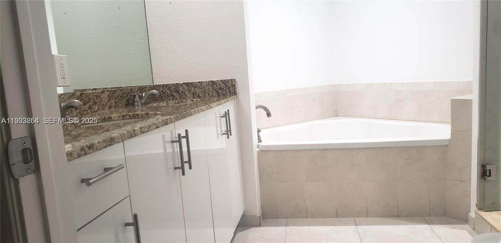 1830 Radius Drive, Unit 517 Hollywood, FL 33020 - Photo 6 of 20