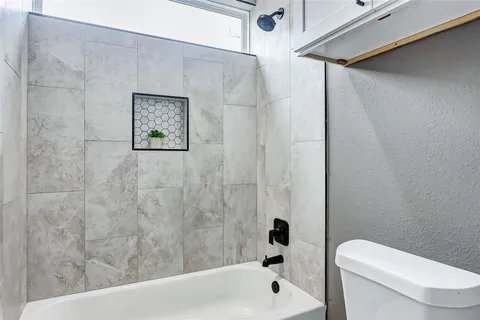 $279,900 | 8027 Betty Boop Street, Houston, TX 77028