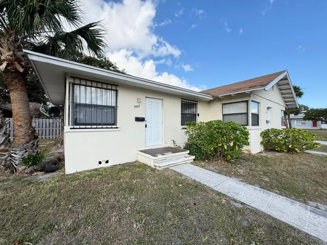 $1,600 | 5607 North Flagler Drive, West Palm Beach, FL 33407