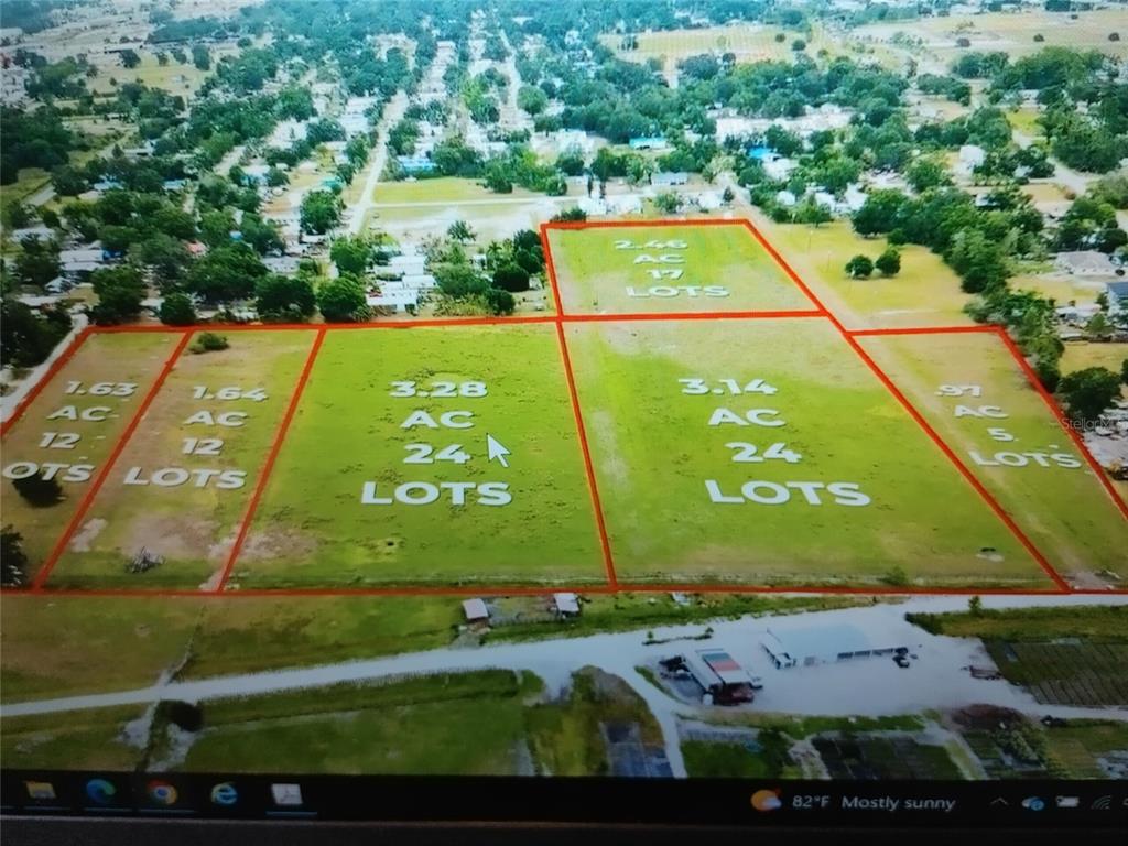 1998 Southeast 1st Avenue Arcadia, FL 34266 - Photo 3 of 16 a view of a tennis court