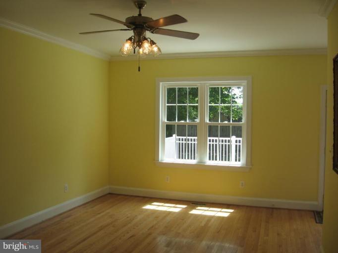 6402 Meadowridge Road Elkridge, MD 21075 - Photo 9 of 21 20x13 Dining Room; Custom Mirror Conveys