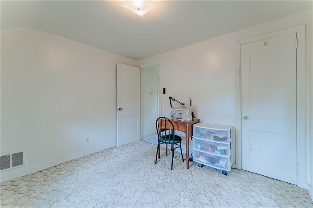 555 Hamil Road Penn Hills, PA 15147 - Photo 14 of 19 Gallery Image 14