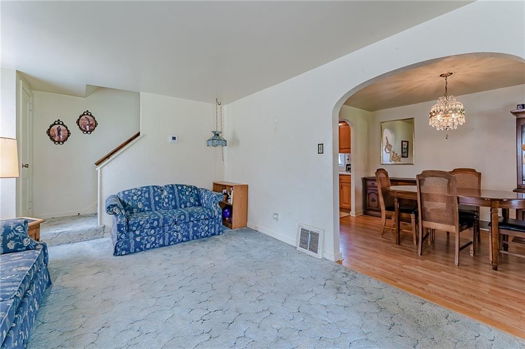 555 Hamil Road Penn Hills, PA 15147 - Photo 5 of 19 Gallery Image 5