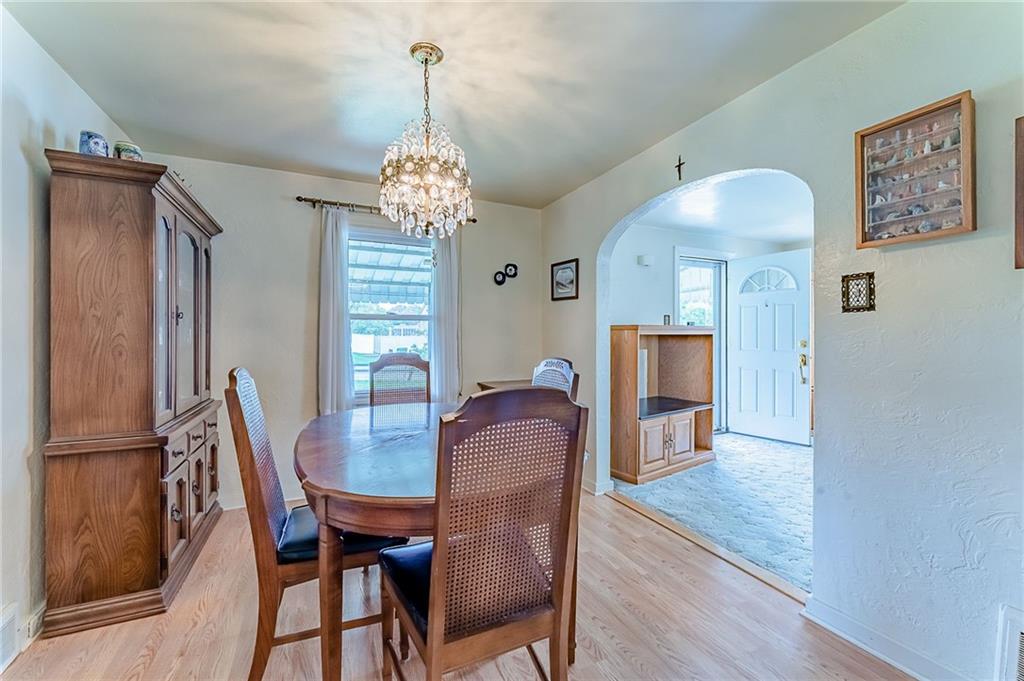 555 Hamil Road Penn Hills, PA 15147 - Photo 7 of 19 Gallery Image 7