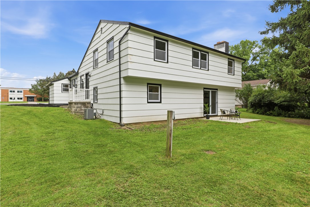 1747 Scribner Road Penfield, NY 14625 - Photo 42 of 48 Gallery Image 42