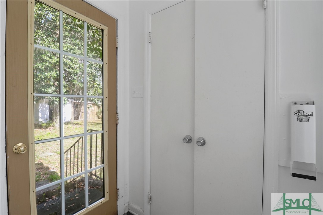 1513 Whitney Road Savannah, GA 31406 - Photo 18 of 44 Gallery Image 18