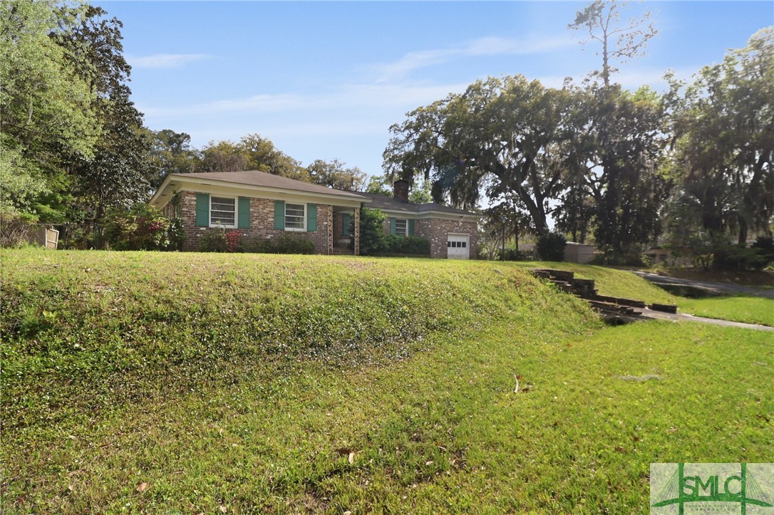 1513 Whitney Road Savannah, GA 31406 - Photo 2 of 44 Gallery Image 2