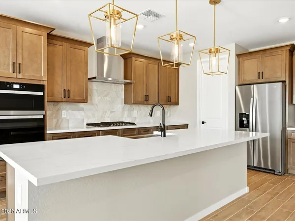 $679,990 | 1180 West Haynes Way, Apache Junction, AZ 85120