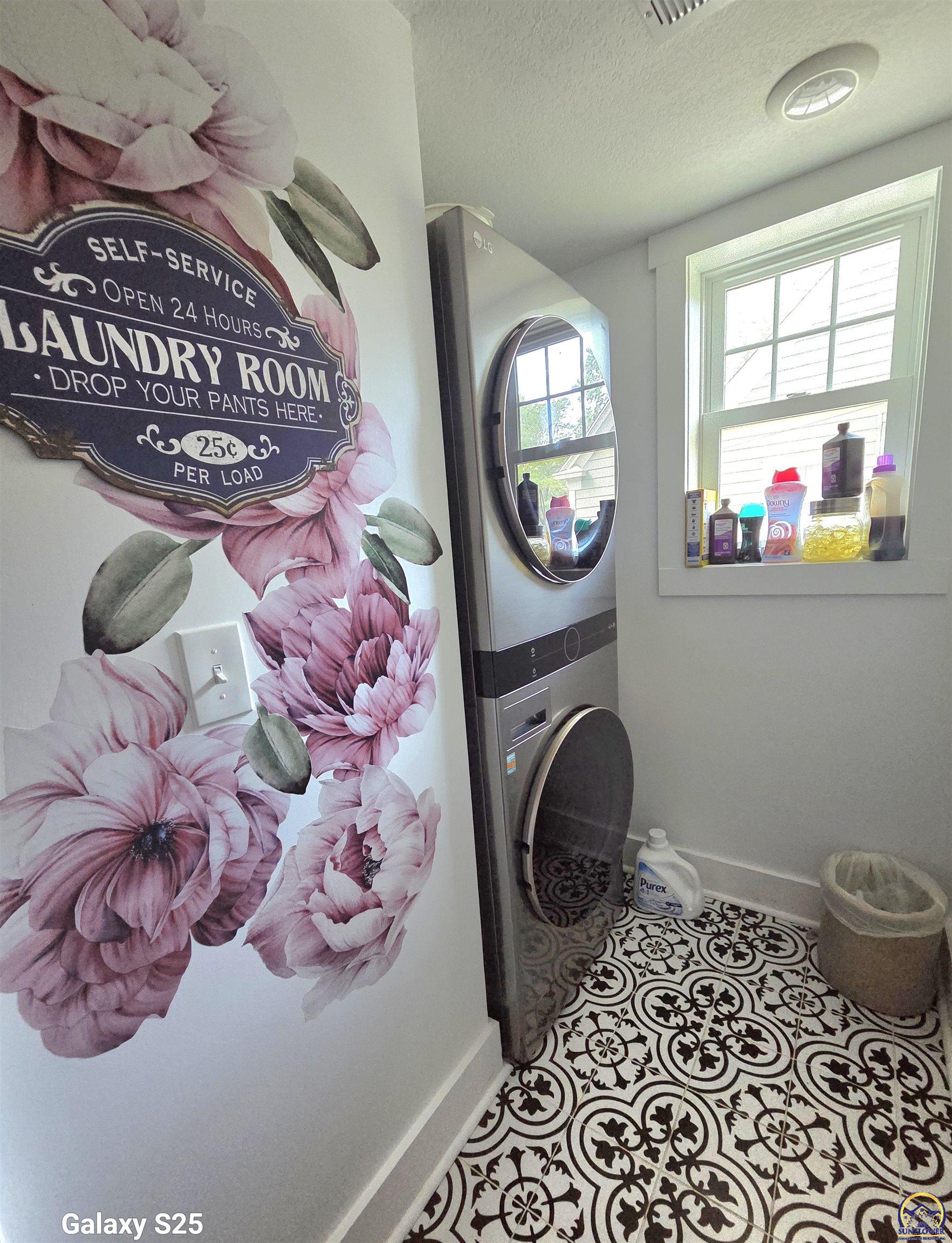 1432 Southwest MacVicar Avenue Topeka, KS 66604 - Photo 16 of 23