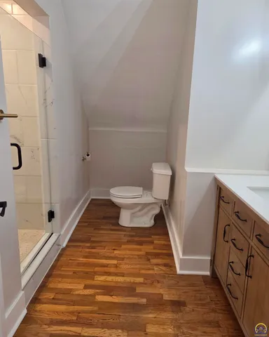 $395,000 | 1432 Southwest MacVicar Avenue, Topeka, KS 66604