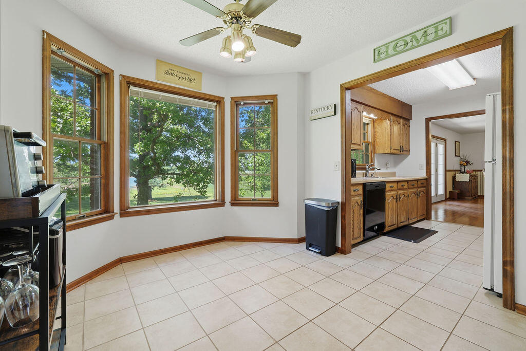643 Beach Road Kirksey, KY 42054 - Photo 13 of 33 Breakfast Nook