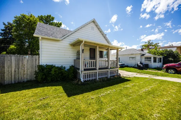 $318,000 | 340 East Loucks Street, Sheridan, WY 82801