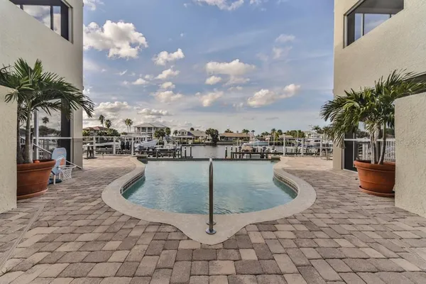 $4,950 | 273 The Middle Way, Unit G, New Smyrna Beach, FL 32169