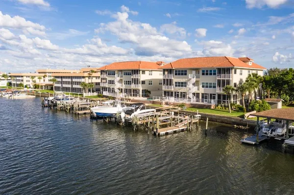 $4,950 | 273 The Middle Way, Unit G, New Smyrna Beach, FL 32169