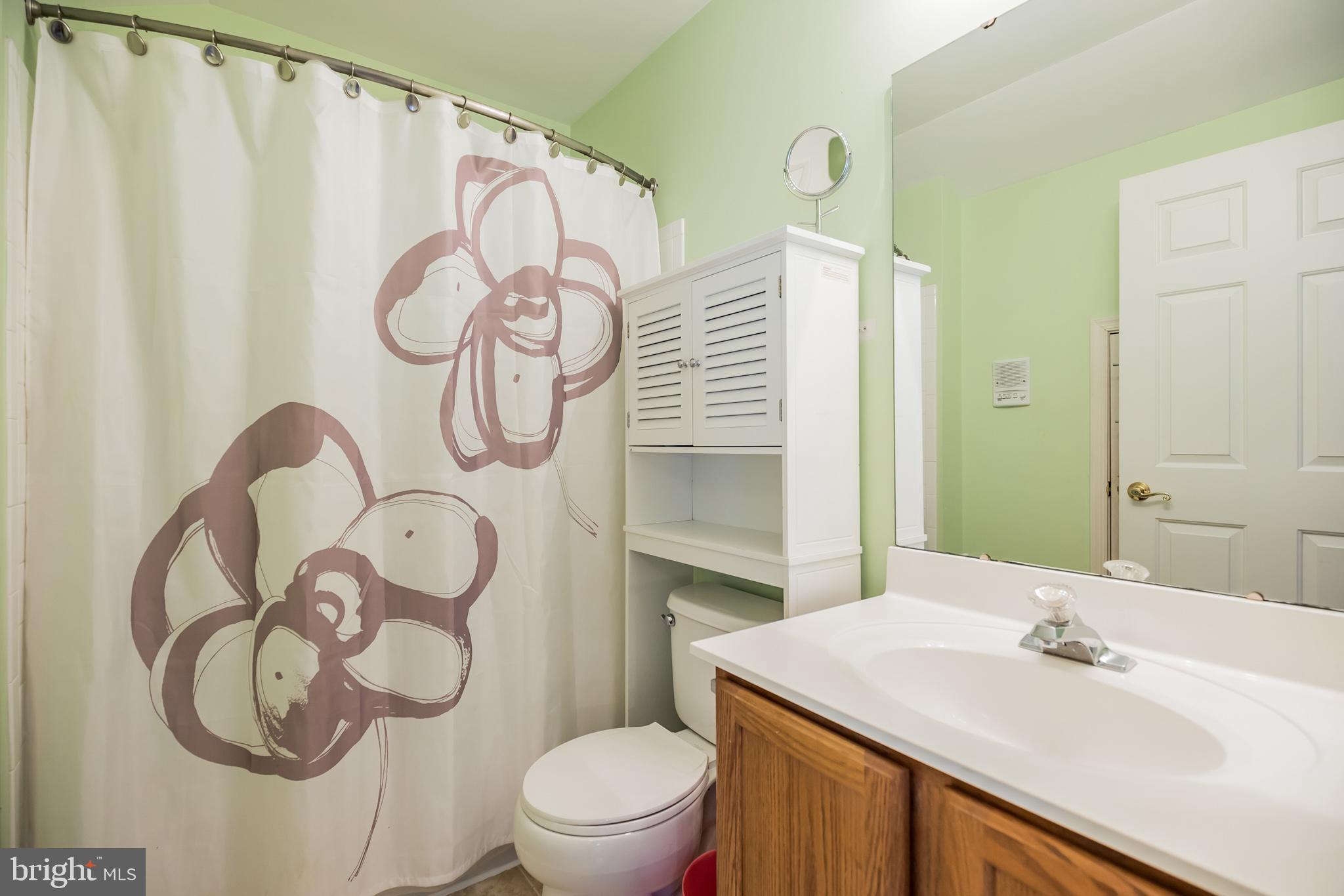 114 Quail Ridge Way Mickleton, NJ 08056 - Photo 30 of 40 Princess suite bathroom