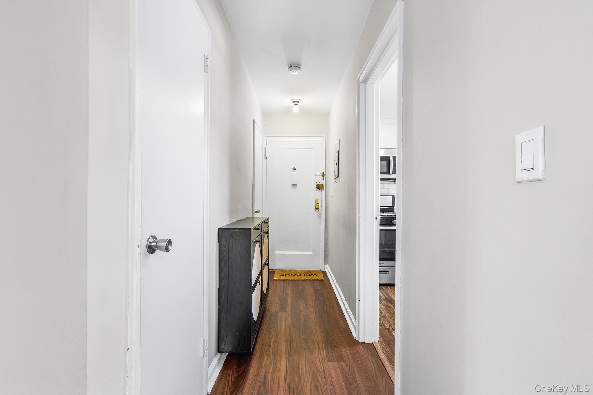 320 South Broadway, Unit R5 Tarrytown, NY 10591 - Photo 2 of 17