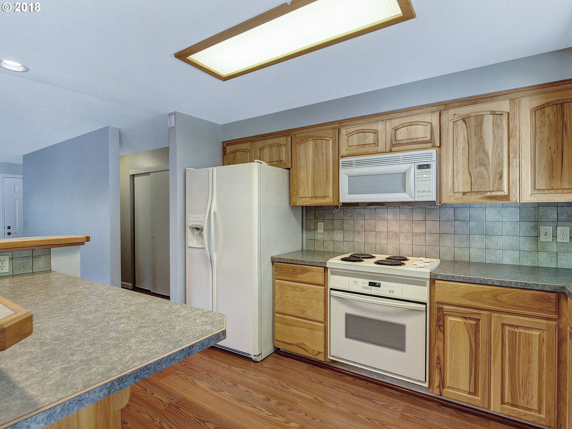 11749 Southwest Swendon Loop Tigard, OR 97223 - Photo 11 of 29 Gallery Image 11
