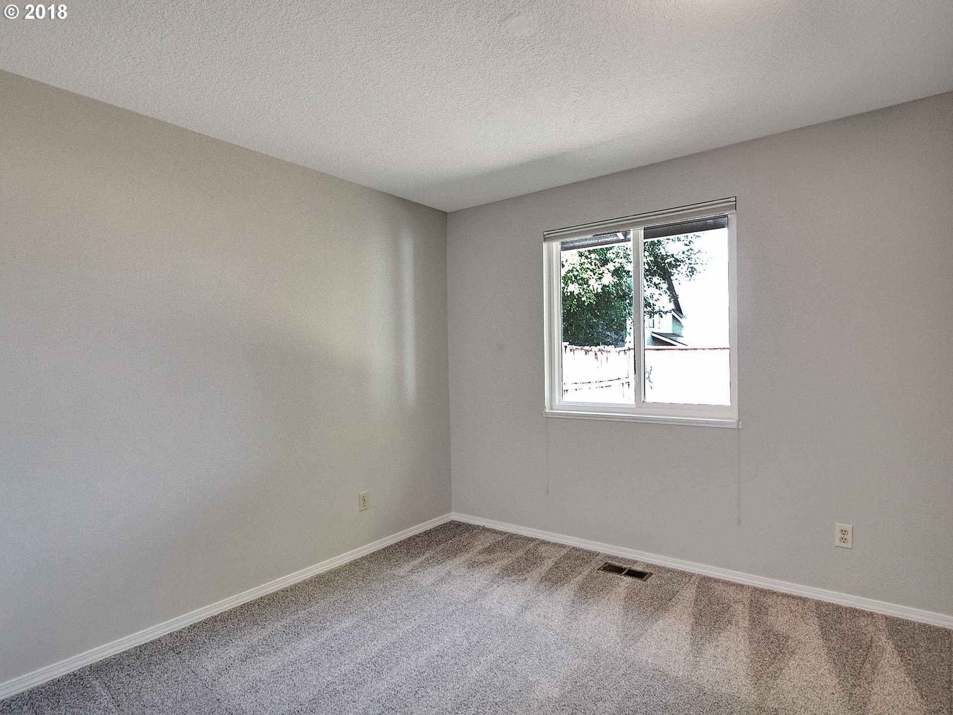 11749 Southwest Swendon Loop Tigard, OR 97223 - Photo 23 of 29 Gallery Image 23