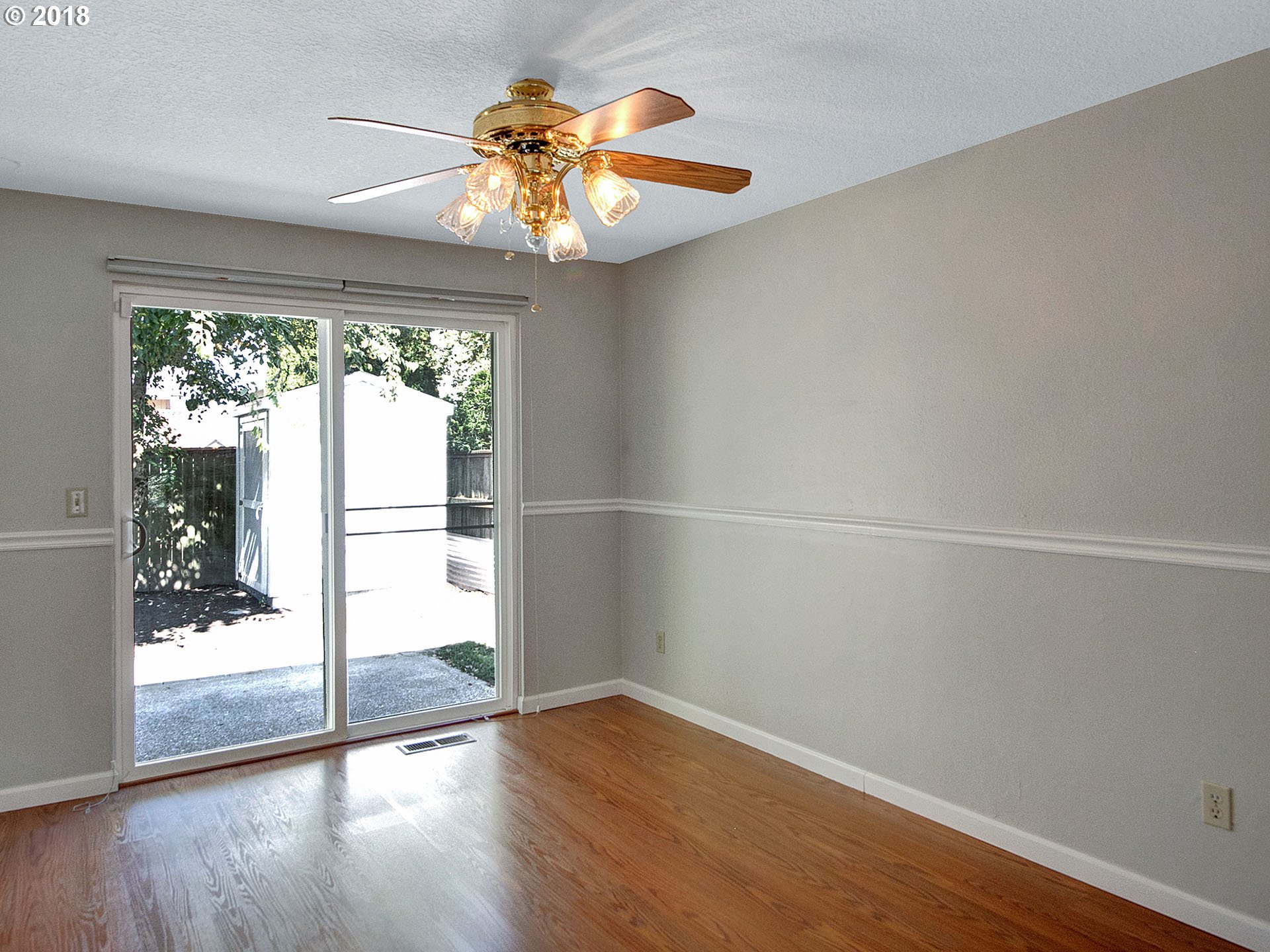 11749 Southwest Swendon Loop Tigard, OR 97223 - Photo 7 of 29 Gallery Image 7