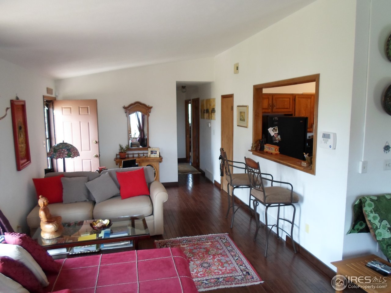 8443 Middle Fork Road Boulder, CO 80302 - Photo 8 of 12 Living Area