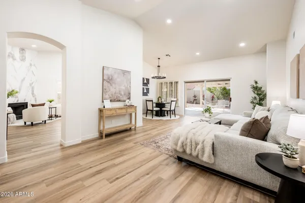 $645,000 | 1033 East Hearne Way, Gilbert, AZ 85234