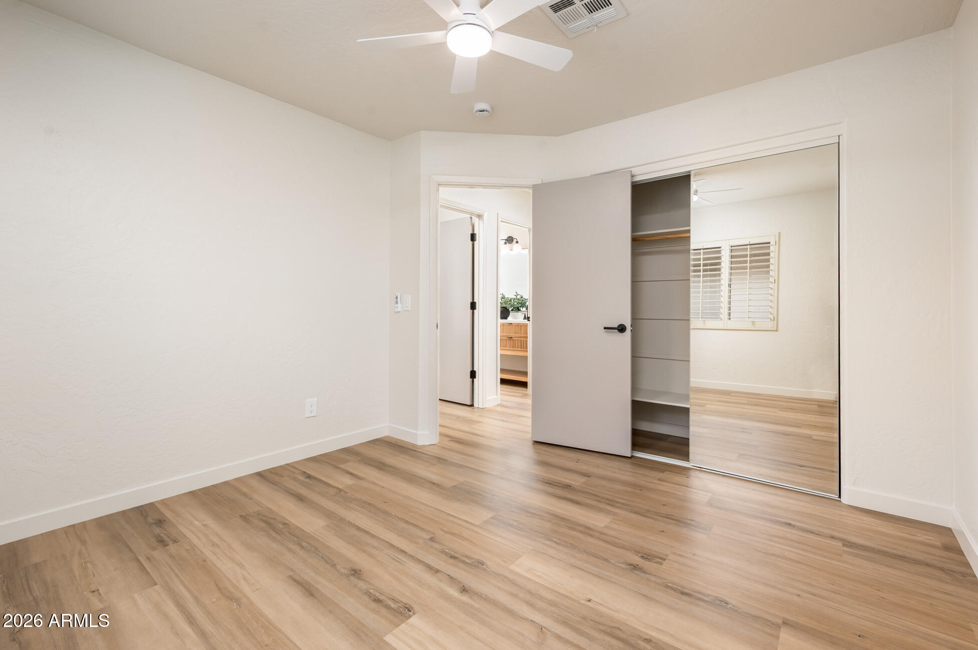 1033 East Hearne Way Gilbert, AZ 85234 - Photo 27 of 37 1033 E Hearne Way - MLS-39