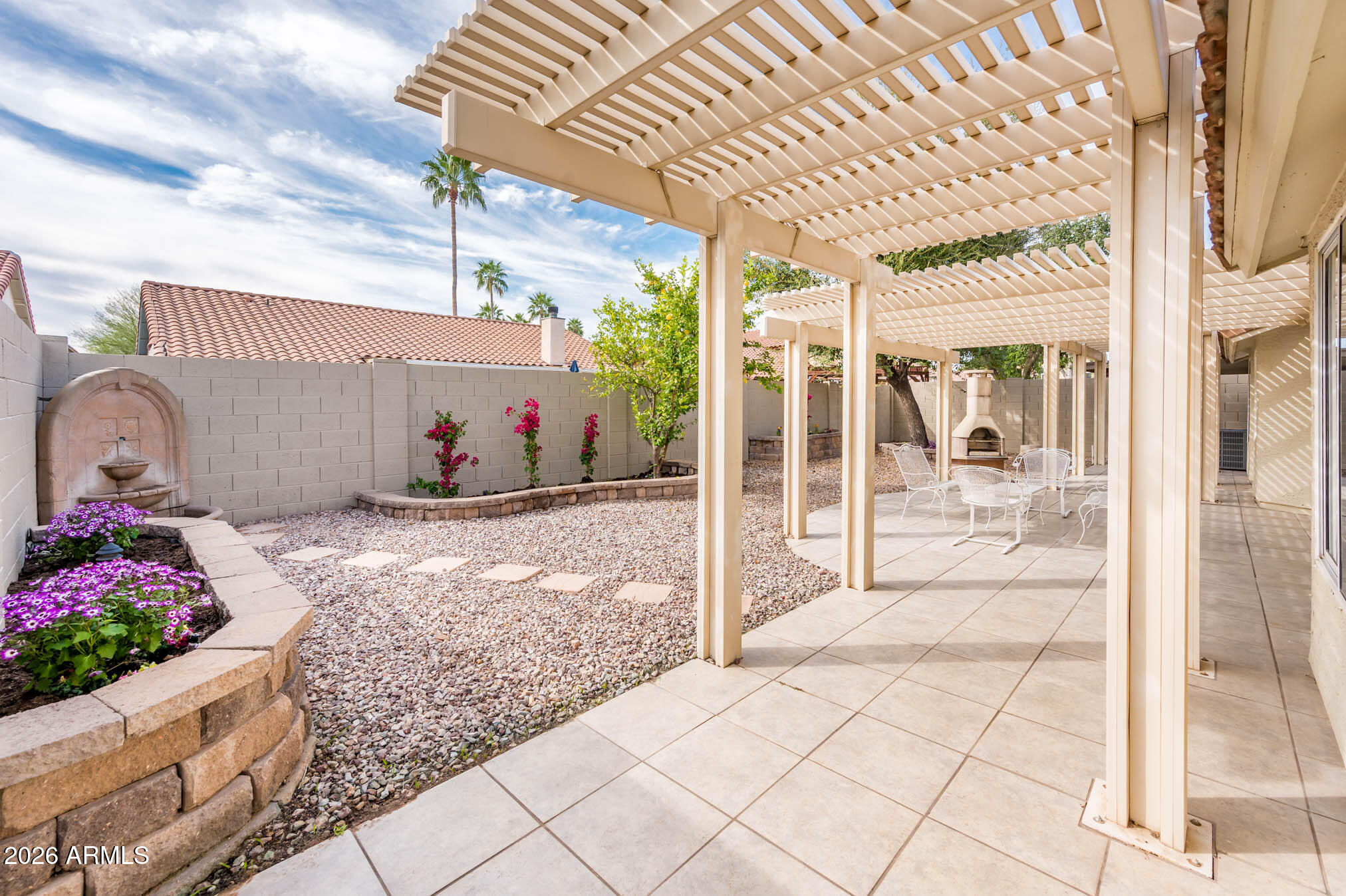 1033 East Hearne Way Gilbert, AZ 85234 - Photo 32 of 37 1033 E Hearne Way - MLS-45