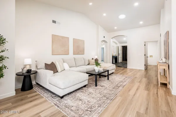 $645,000 | 1033 East Hearne Way, Gilbert, AZ 85234